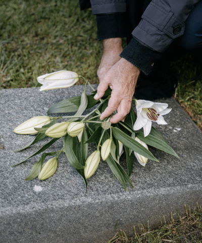 7 Meaningful Ways to Personalize Burial Headstones